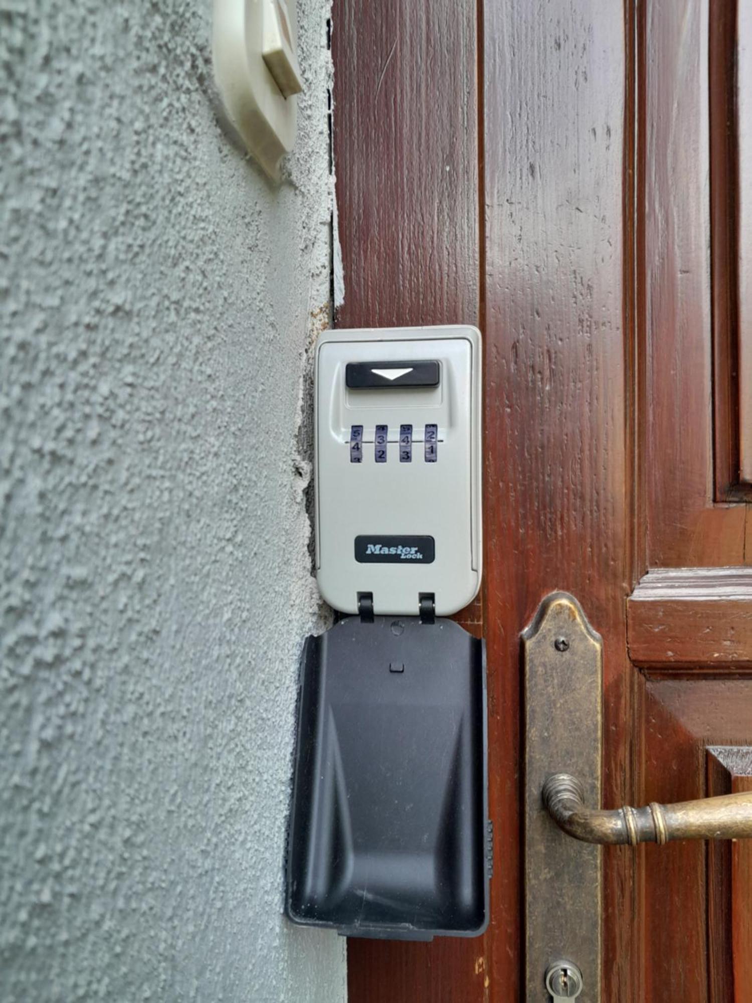 Gm Apartment, Free Private Parking Zagreb Extérieur photo